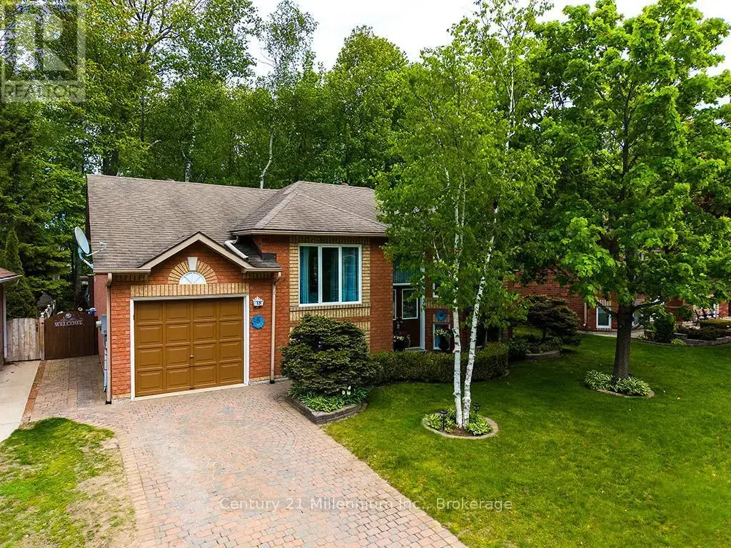 15 Brillinger Drive, Wasaga Beach